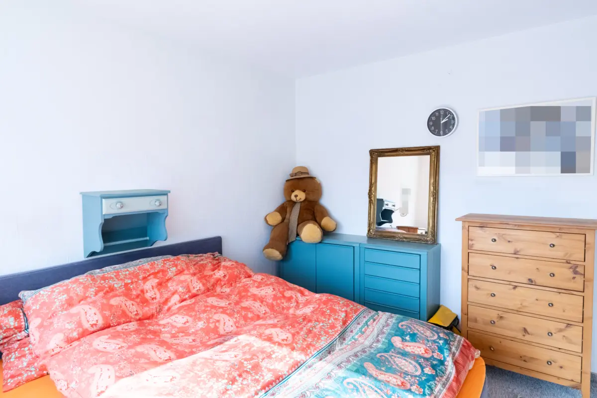 Schlafzimmer 1