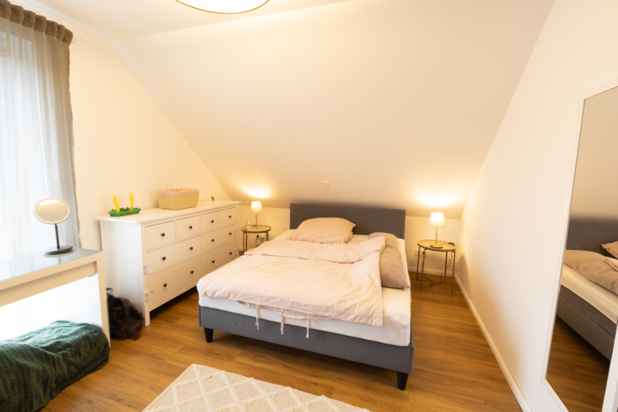 Schlafzimmer OG