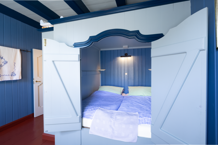Schlafzimmer Erdgeschoss - mit Butzenbetten