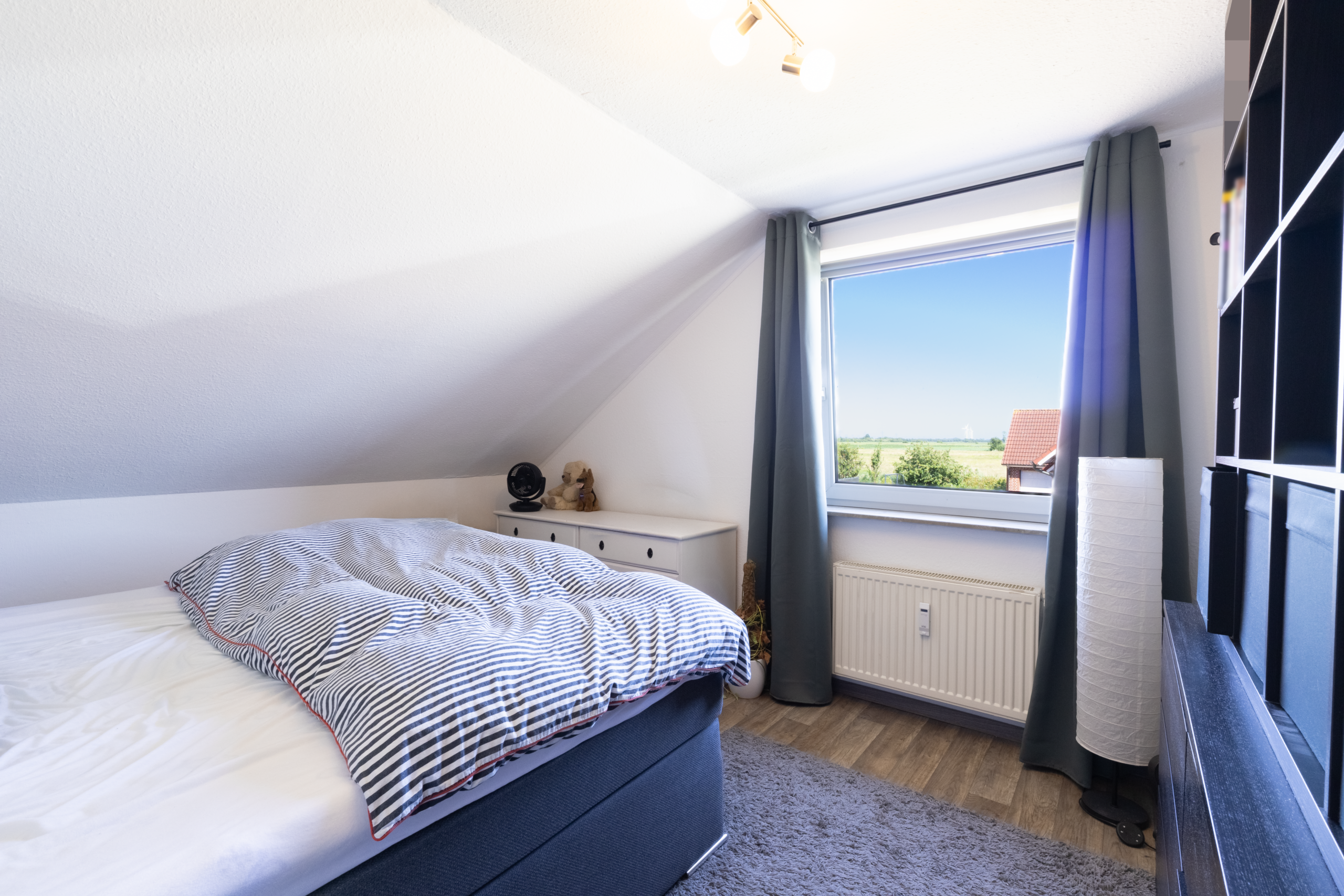 WE OG links: Schlafzimmer